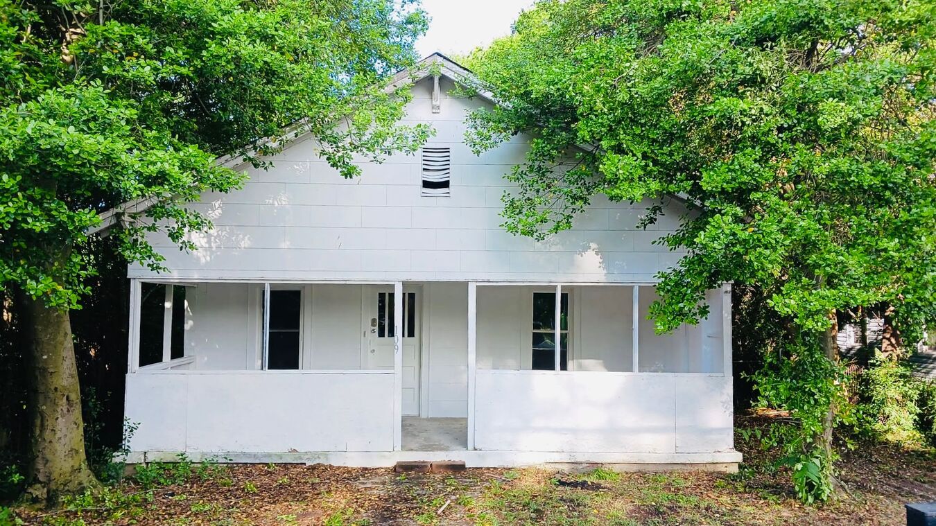 109 Holt Ave Greensboro, NC House for Rent Rentable