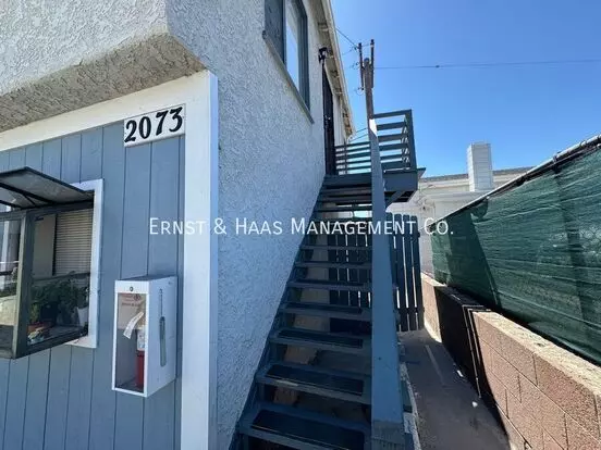 2073 St Louis Ave Apartment for rent in Signal Hill, CA