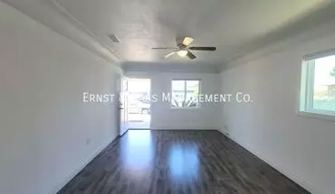 4 of 17 12 E 53rd St House for rent in Long Beach, CA