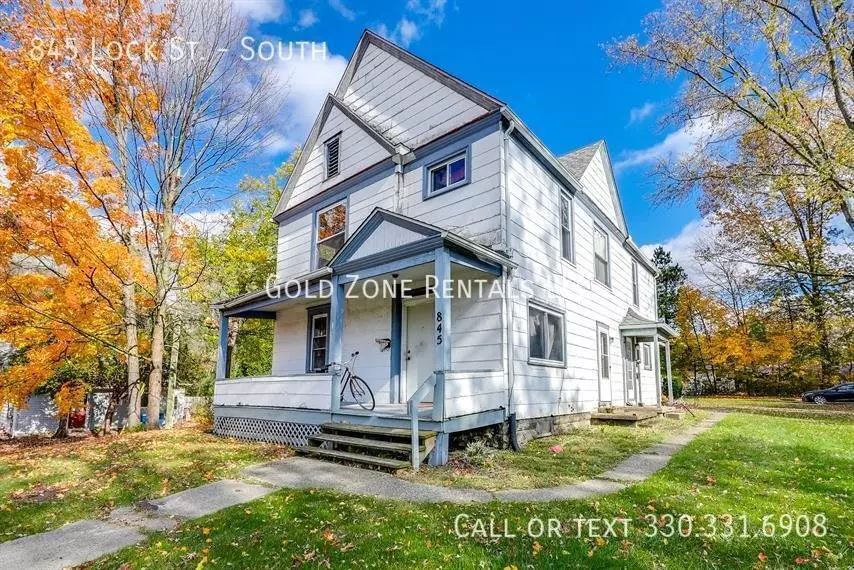 2 of 2 845 Lock St Apartment for rent in Kent, OH