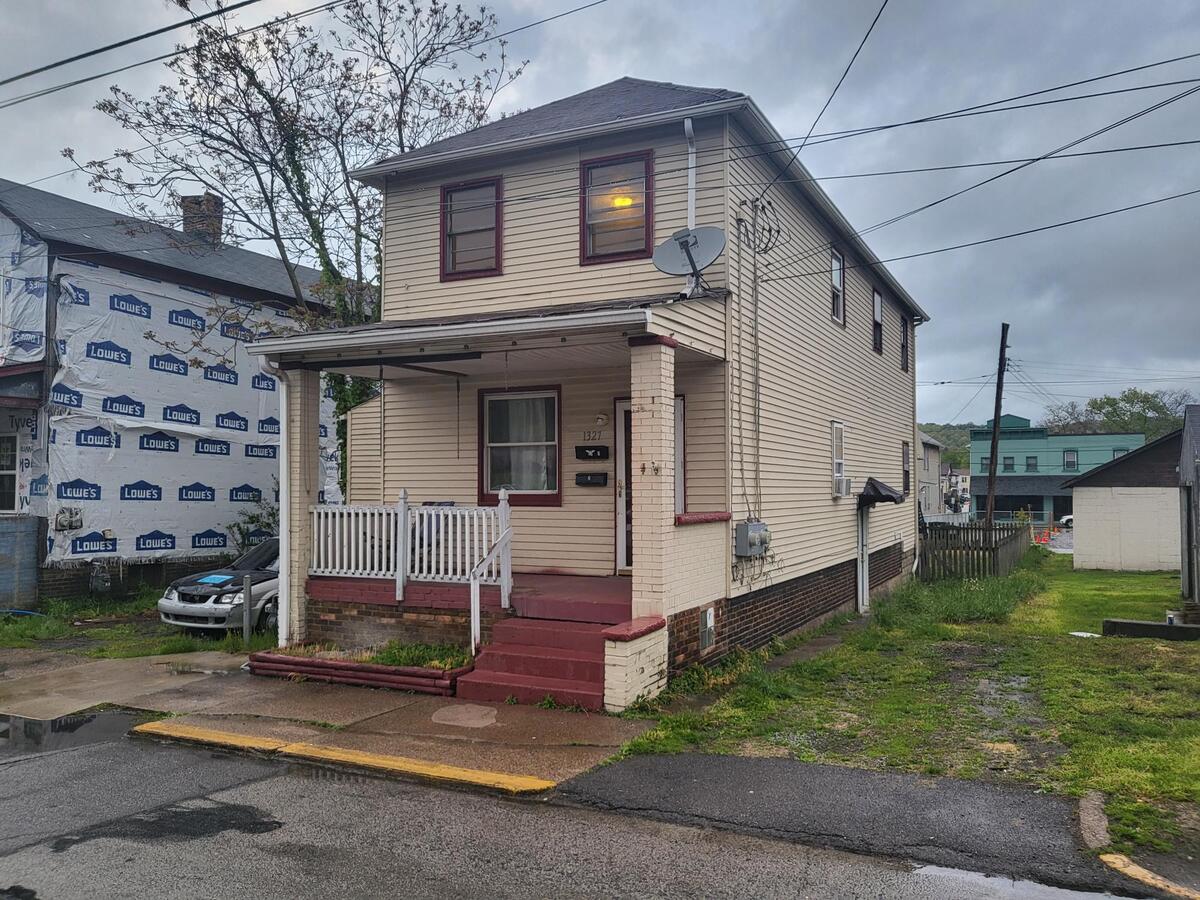1327 Pacific Ave Monaca, PA Apartment for Rent Rentable