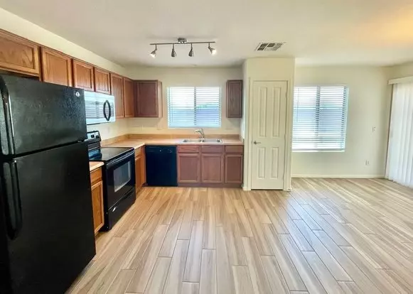 3 Bedroom New Flooring And Paint Apartment for rent in Surprise, AZ