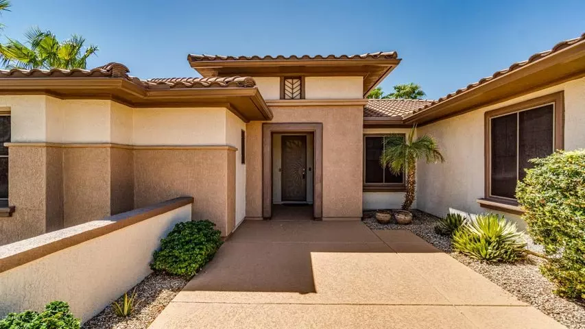 2 Bed + Den In The Grand House for rent in Surprise, AZ