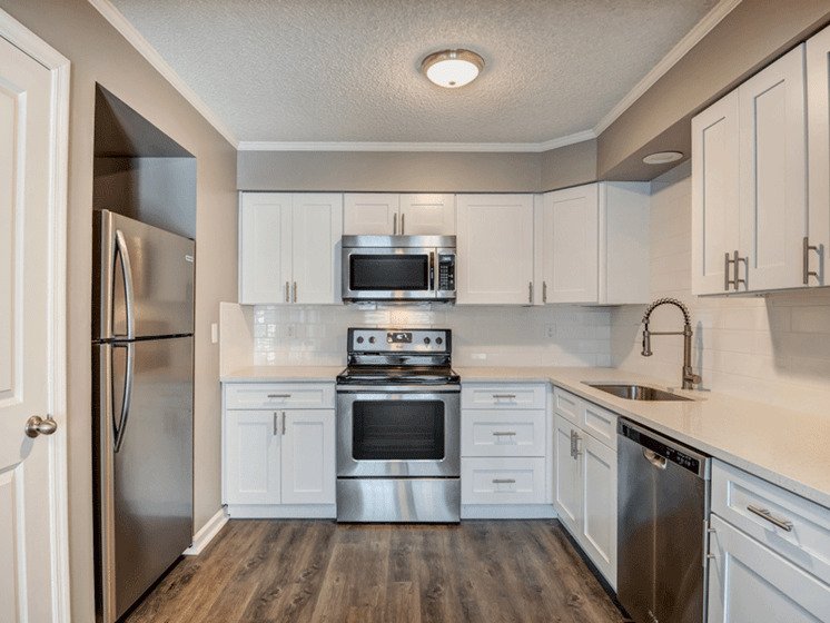 Corinth Place Apartments Prairie Village, KS Rentable