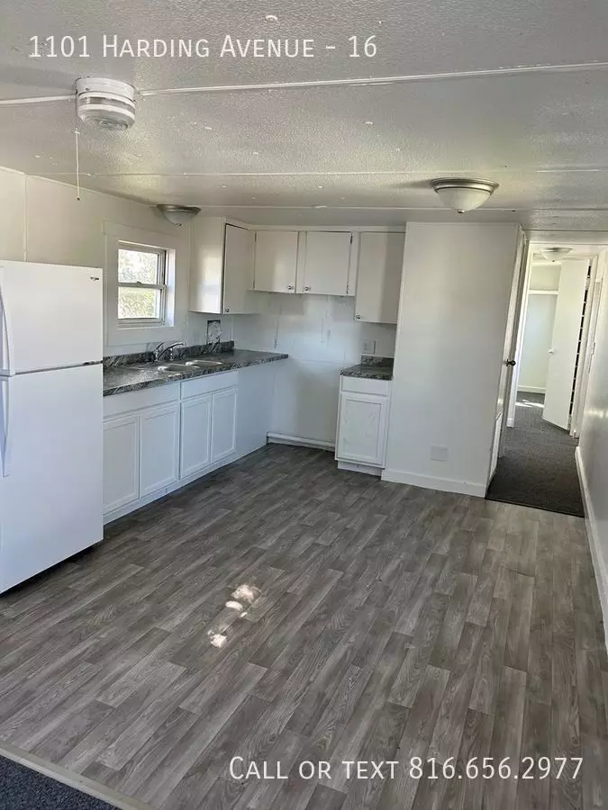 1101 Harding Ave Apartment for rent in Sedalia, MO