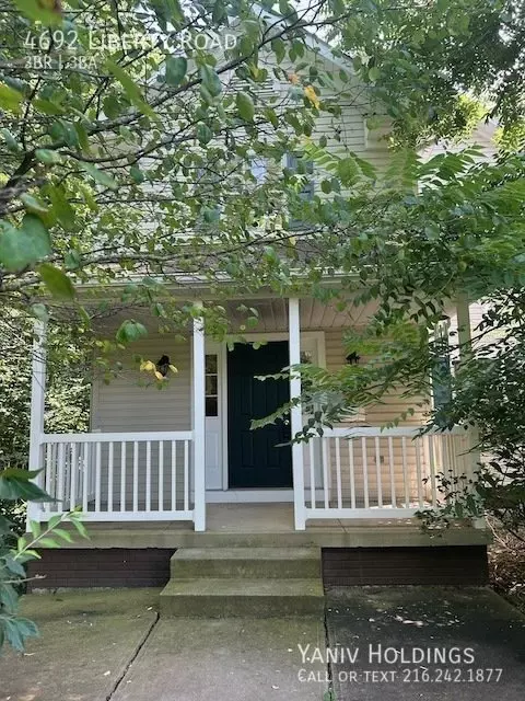 4692 Liberty Rd House for rent in South Euclid, OH
