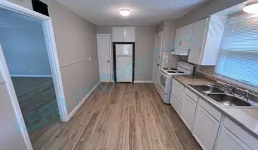 5 of 16 5850 NE Killingsworth St House for rent in Portland, OR