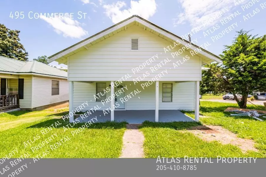 495 Commerce St House for rent in Cordova, AL