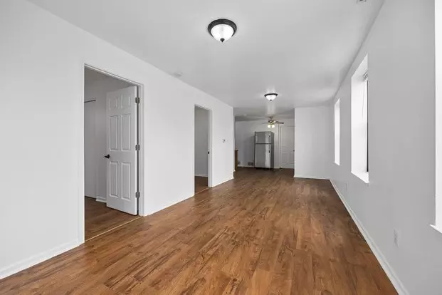 2702 S Spaulding Ave Apartment for rent in Chicago, IL