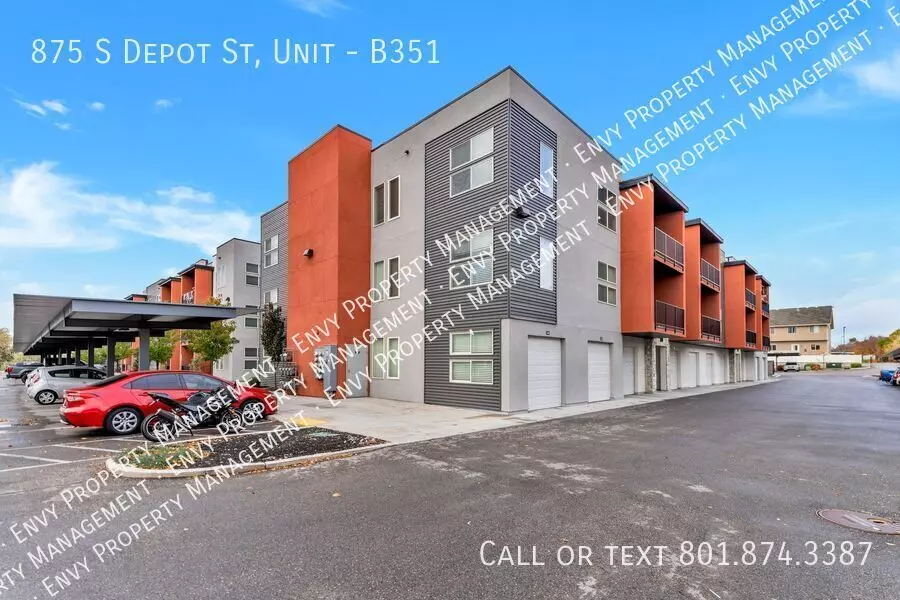 875 S Depot St House for rent in Clearfield, UT