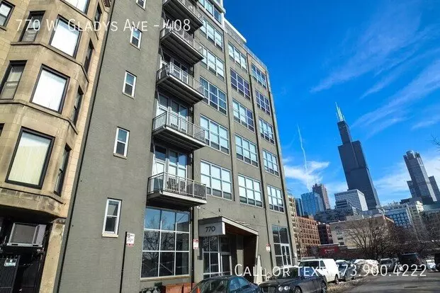 770 W Gladys Ave Apartment for rent in Chicago, IL 770 W Gladys Ave Apartment for rent in Chicago, IL