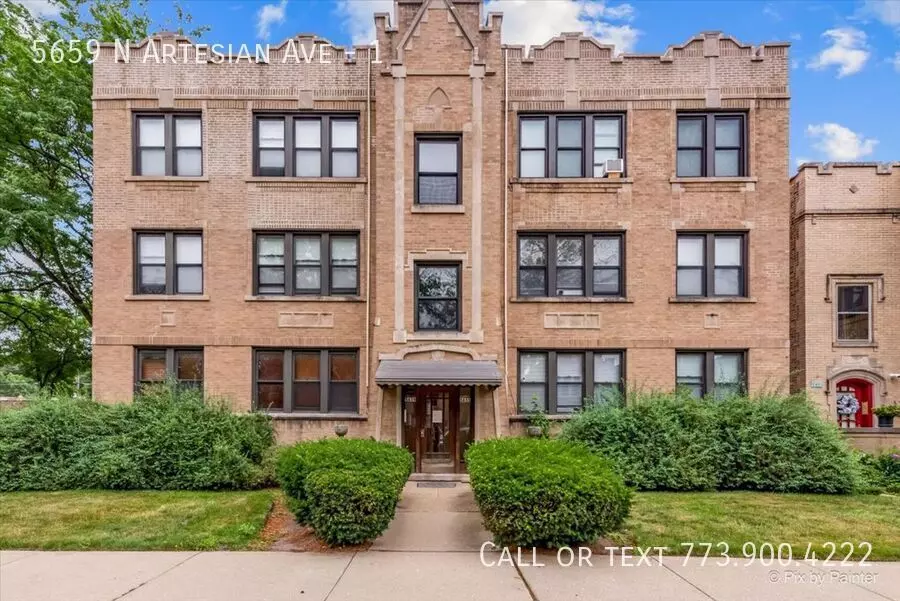 5659 N Artesian Ave House for rent in Chicago, IL