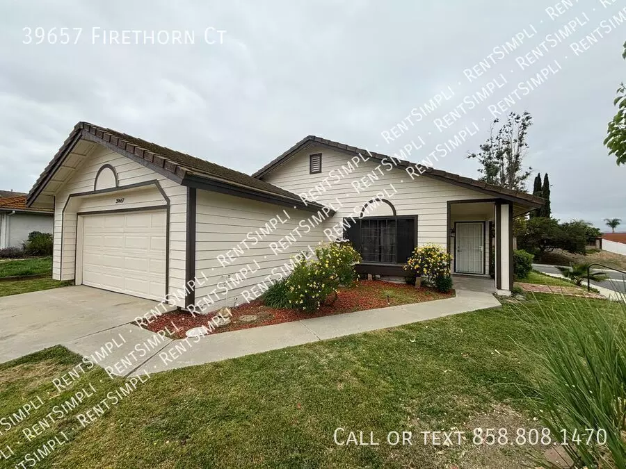 39657 Firethorn Ct House for rent in Murrieta, CA