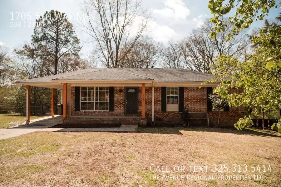1705 5th Way NW House for rent in Center Point, AL
