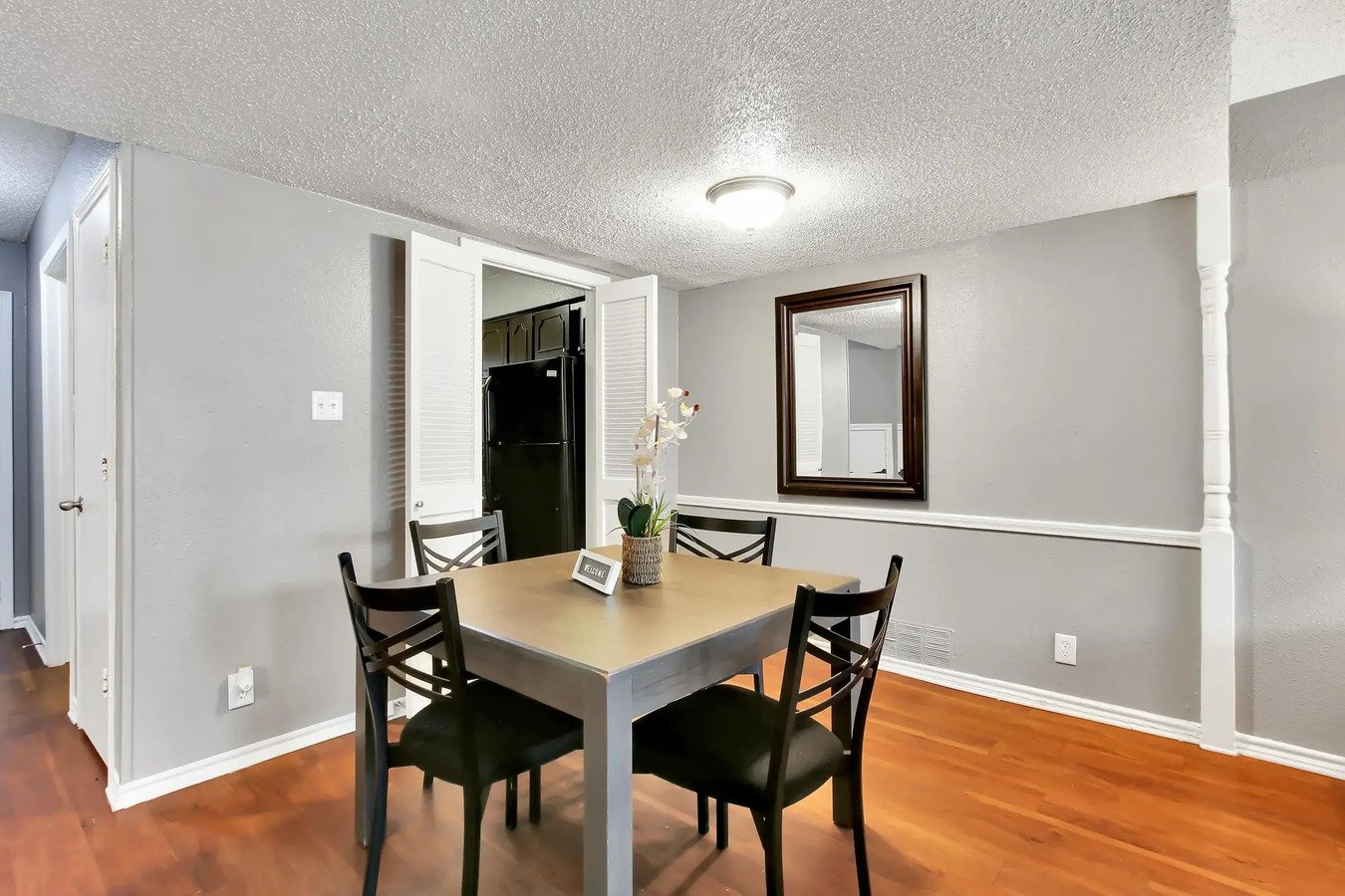 Parkwyn Townhomes Apartments North Richland Hills, TX