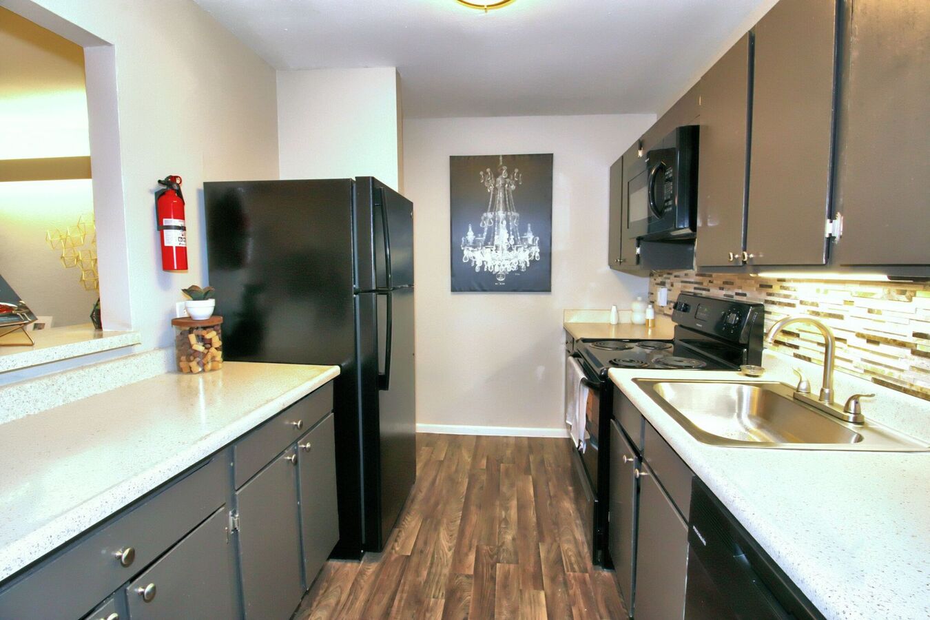 Alamo Estates Apartments 8000 Midcrown Dr San Antonio, TX