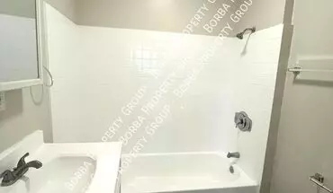 5 of 5 1308 E 7th St Apartment for rent in Long Beach, CA