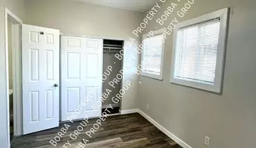 4 of 5 1308 E 7th St Apartment for rent in Long Beach, CA