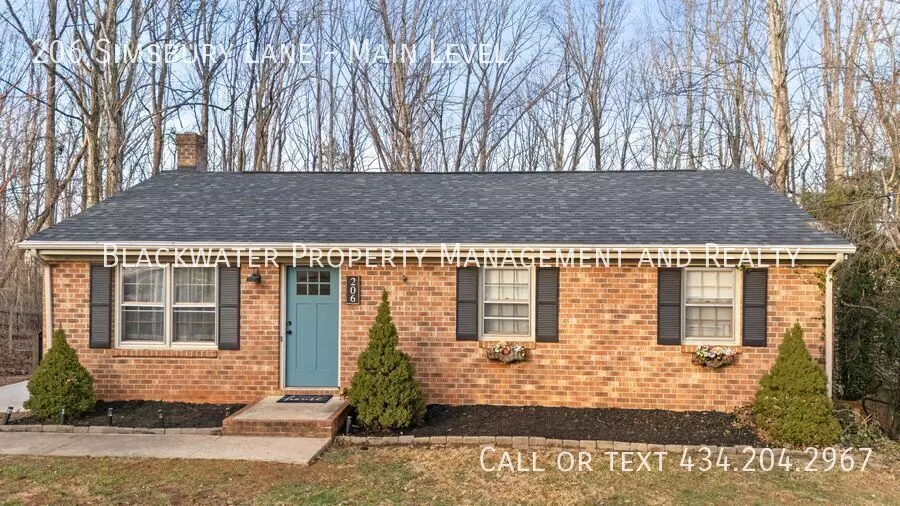 206 Simsbury Ln Apartment for rent in Forest, VA