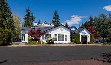 3 of 33 Garden Pointe Apartment for rent in Seattle, WA