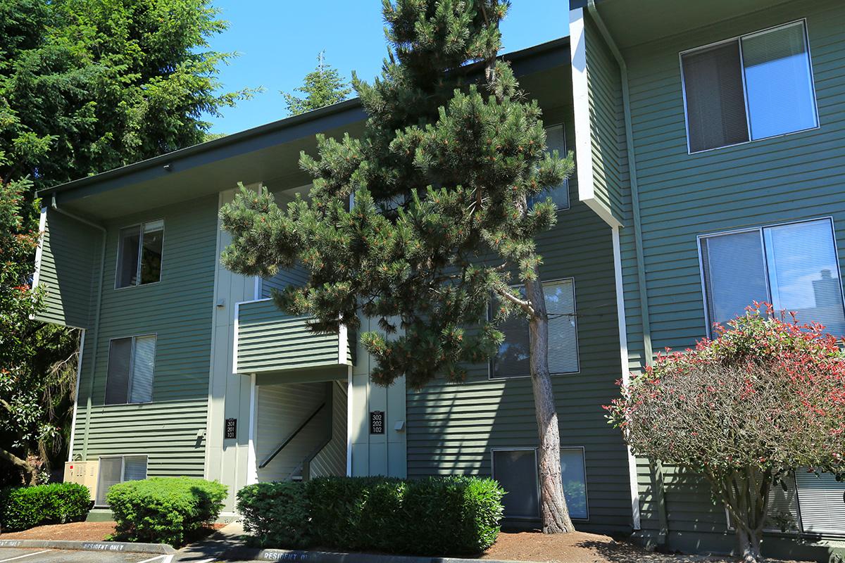 Sea Fox Apartments 2616 S 224Th St Des Moines, WA