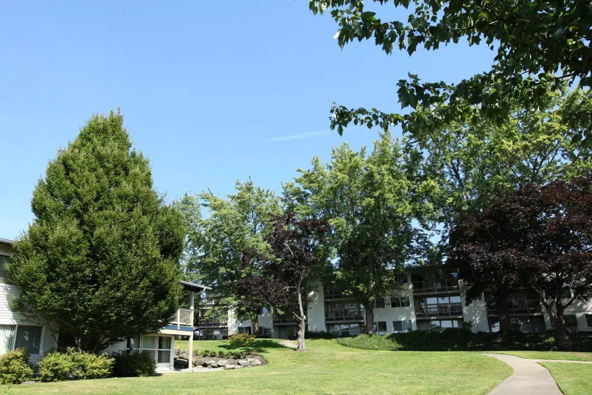Windsor Heights Apartment for rent in Seatac, WA