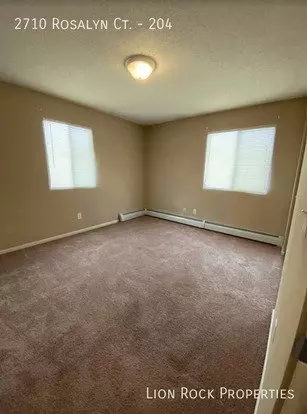 2710 Rosalyn Ct Apartment for rent in New Hope, MN