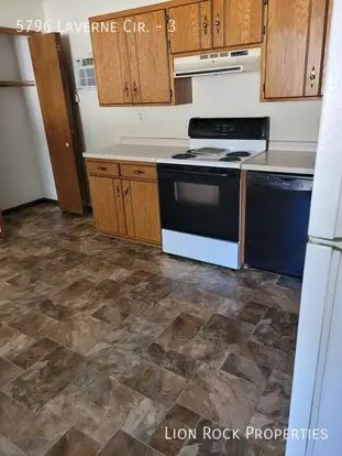 5796 Laverne Cir Apartment for rent in Baxter, MN