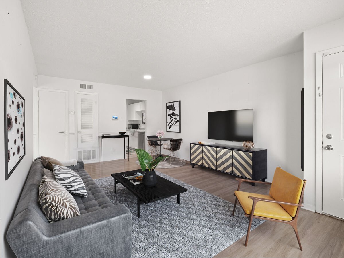 Chandler Apartments 211 Louie St Lake Charles, LA