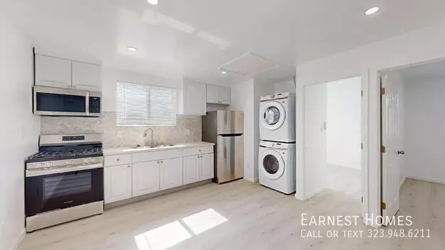 10550 Collett Ave Apartment for rent in Granada Hills, CA