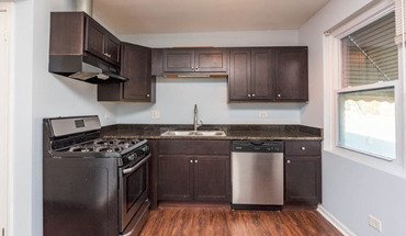 5833 W Irving Park Rd Apartment for rent in Chicago, IL