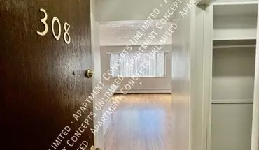4 of 9 1010 Corona St Apartment for rent in Denver, CO