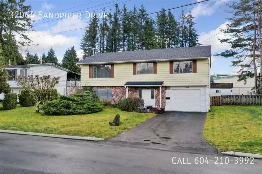 32064 Sandpiper Dr House for rent in Mission, BC