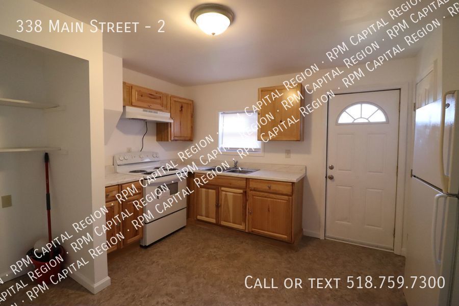 338 Main St Corinth, NY Apartment for Rent Rentable