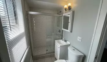5 of 16 15 W 22nd St Apartment for rent in Minneapolis, MN