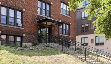 3 of 16 15 W 22nd St Apartment for rent in Minneapolis, MN