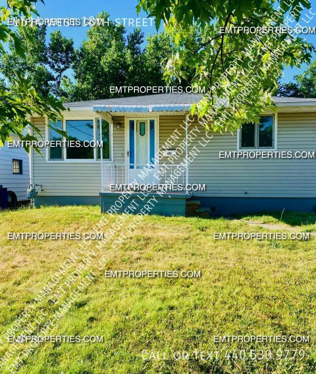 1514 W 18th St Lorain, OH House for Rent Rentable