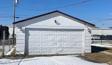 2 of 13 1813 S 11Th St House for rent in Springfield, IL
