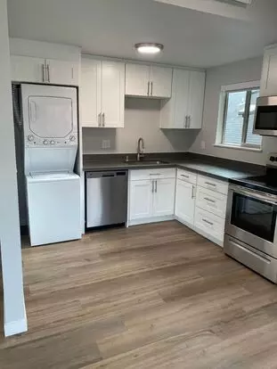 3912 Linden Ave N Apartment for rent in Seattle, WA