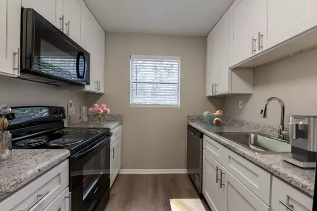 Prosper Azalea City Apartment for rent in Valdosta, GA Prosper Azalea City Apartment for rent in Valdosta, GA