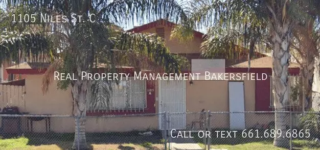 1105 Niles St Apartment for rent in Bakersfield, CA