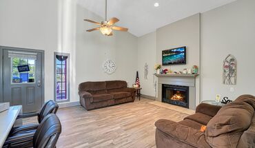 Discover Unmatched Comfort And Convenience At Apple Creek Apartments In Altus, Ok! Apartment for rent in Altus, OK