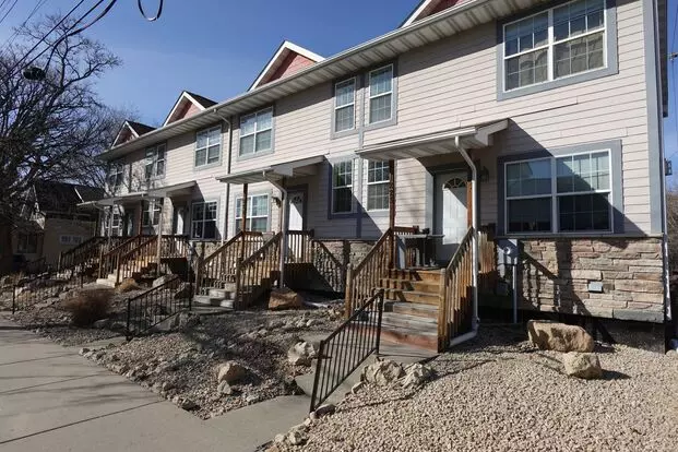 Yale On Campus Apartment for rent in Minneapolis, MN