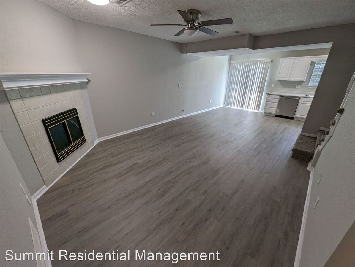 Renovated Duplex Apartments 4744 Haden Ct Kansas City, MO