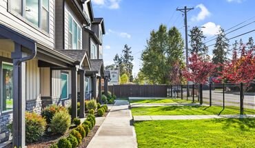 Rainier View Court Townhomes Apartment for rent in Tacoma, WA