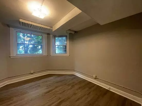 Edsel Ford Apartment for rent in Detroit, MI