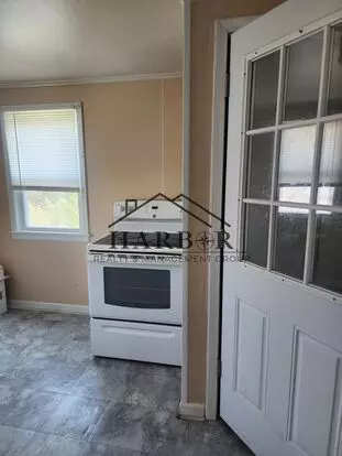 1300 2nd Ave SW Apartment for rent in Austin, MN