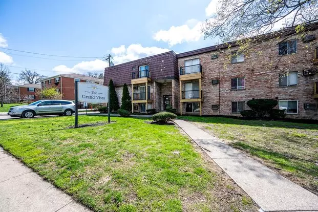6300 Montgomery Rd Apartment for rent in Cincinnati, OH