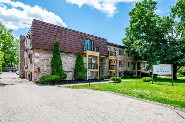 6300 Montgomery Rd Apartment for rent in Cincinnati, OH