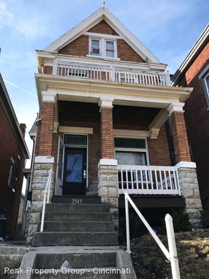 2349 Stratford Ave Cincinnati, OH Apartment for Rent